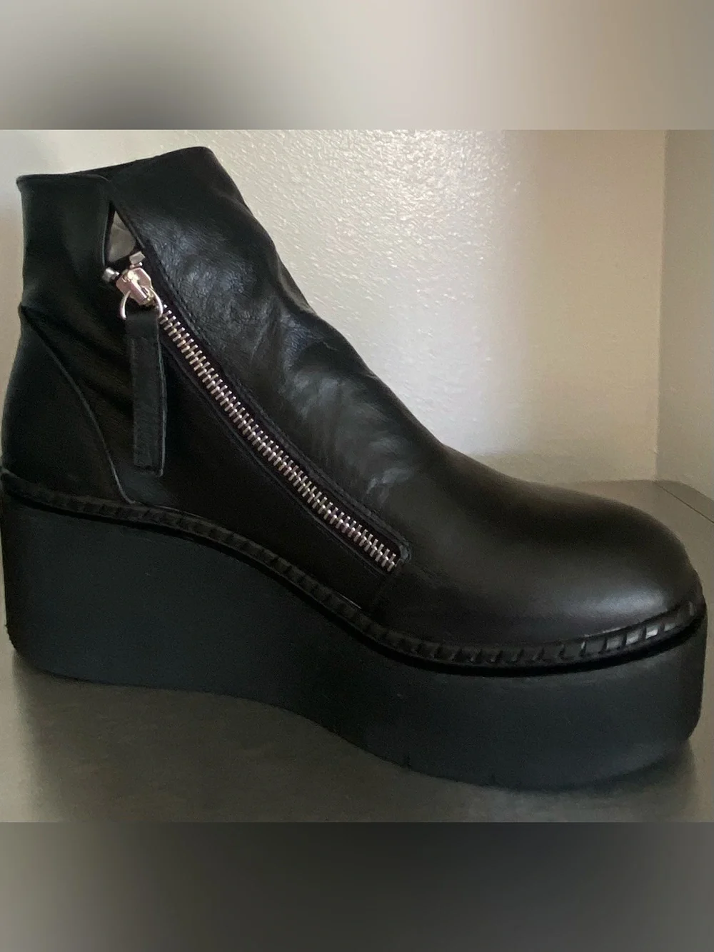 NEW STEVE MADDEN WOMENS LEATHER PLATFORM DOUBLE ZIP BOOTS
